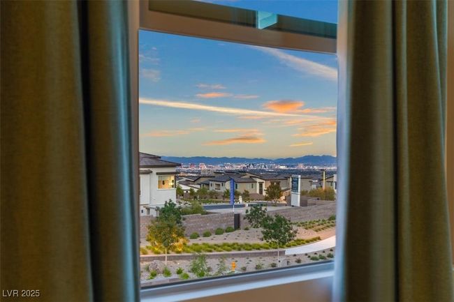 Details with a residential view | Image 13