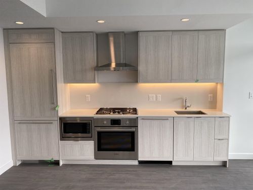 11xx-2351 Beta Ave, Burnaby, BC, V5C0M2 | Card Image