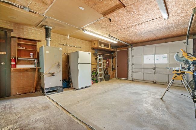 160 Sonnie Dr, House other with 3 bedrooms, 2 bathrooms and 6 parking in Crabtree PA | Image 21