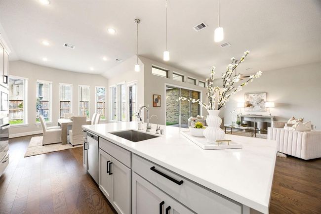 1511 Ruby Ford Lane, House other with 4 bedrooms, 4 bathrooms and 3 parking in Richmond TX | Image 4