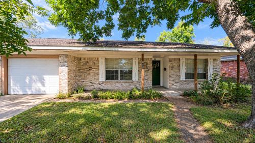 1008 Shadow Cir, League City, TX, 77573-3632 | Card Image