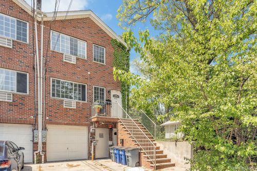 3313 Rombouts Ave, Bronx, NY, 10475-1311 | Card Image