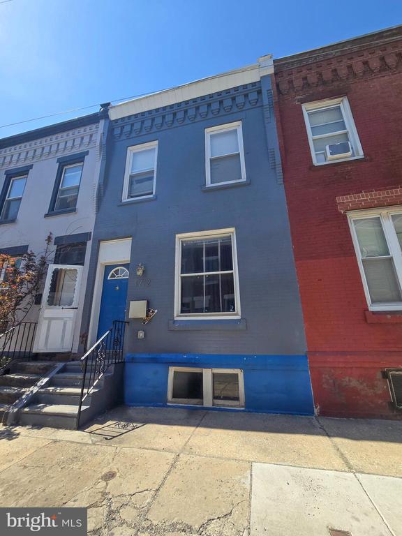 Residential in PHILADELPHIA 3