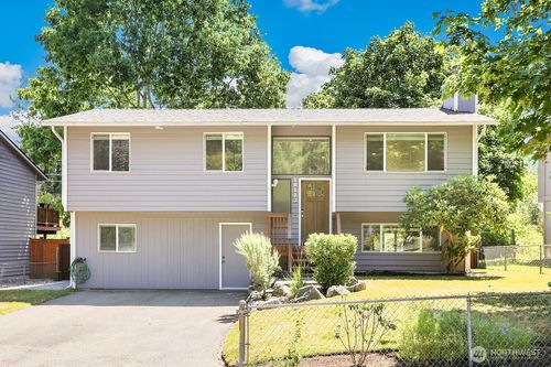 18113 20th Dr Se, Bothell, WA, 98012-6953 | Card Image