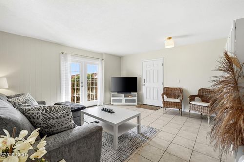 apt-b202-2100 W Beach Dr, Panama City, FL, 32401-1607 | Card Image