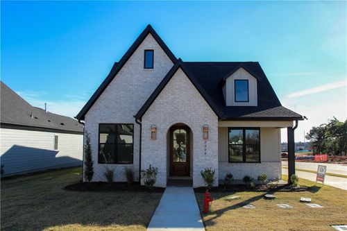 2329 S 31st St, Rogers, AR, 72758-5305 | Card Image