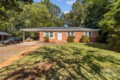 304 Shady Lane, House other with 3 bedrooms, 1 bathrooms and null parking in Norwood NC | Image 2