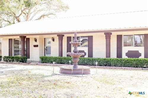 405 Westwood Dr, Port Lavaca, TX, 77979-2354 | Card Image