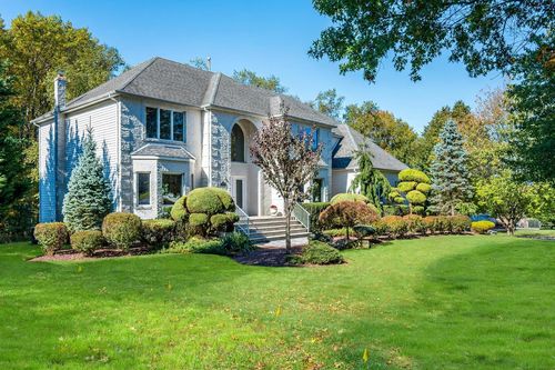117 Rolling Hill Dr, Morganville, NJ, 07751-2054 | Card Image