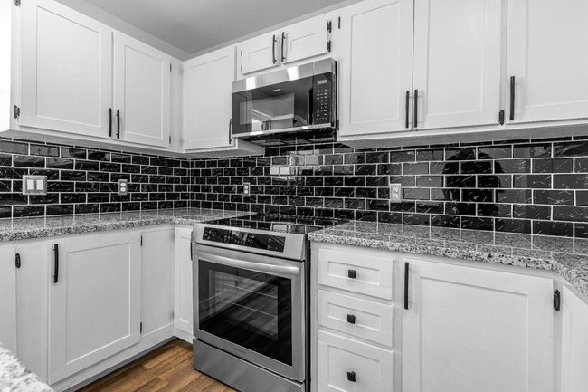 6873 N Bulldog, House other with 4 bedrooms, 3 bathrooms and null parking in Anton TX | Image 32