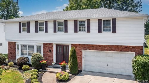 62 Heritage Rd W, Amherst, NY, 14221-2314 | Card Image