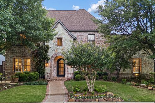 4954 Northshore Dr, Frisco, TX, 75034-7569 | Card Image