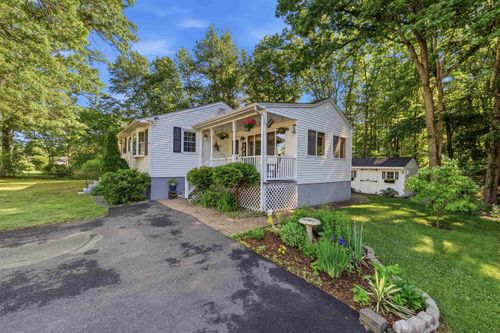 85 Belmont Dr, Merrimack, NH, 03054-2651 | Card Image