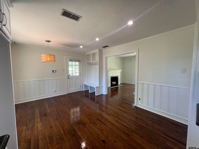 1107 N Hackberry Ave, House other with 3 bedrooms, 2 bathrooms and null parking in Gladewater TX | Image 25