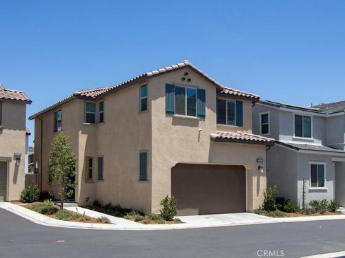 29425 Bovenzi Way, Winchester, CA, 92596-6069 | Card Image