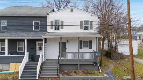 1057 Keene St, Springdale, PA, 15144-1769 | Card Image