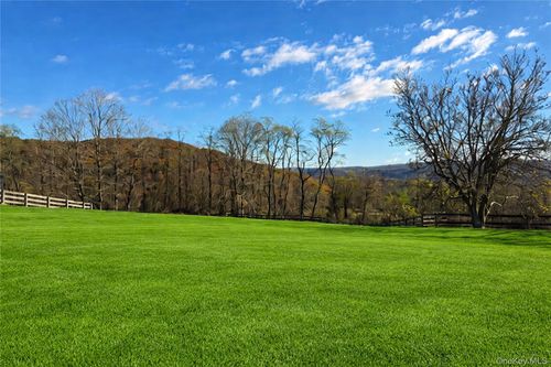490-492 Mooney Hill Rd, Patterson, NY, 12563-2620 | Card Image