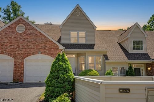 122 Richmond Rd, West Milford, NJ, 07480-1921 | Card Image