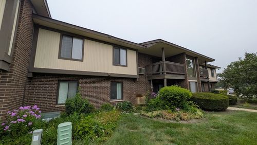 7-596 Somerset Ln, Crystal Lake, IL, 60014-7791 | Card Image