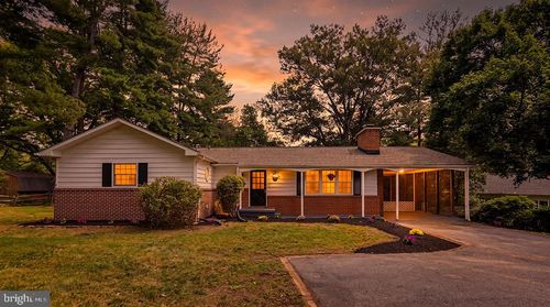 2933 Bethany Ln, Ellicott City, MD, 21042-2215 | Card Image