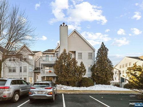56 Quartz Ln, Paterson, NJ, 07501-3346 | Card Image