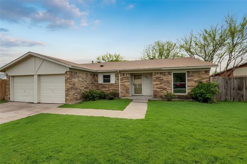 551 Rockledge Dr, Saginaw, TX, 76179-1839 | Card Image