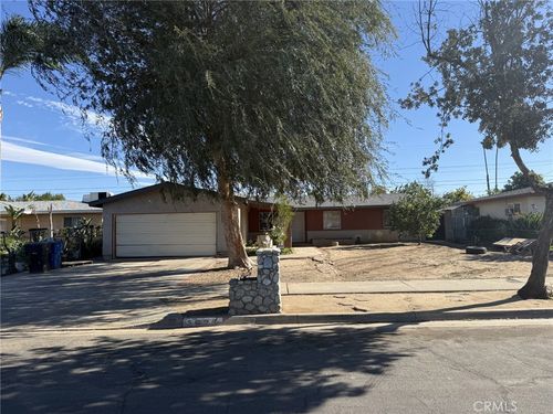 5623 Montgomery, Riverside, CA, 92503 | Card Image