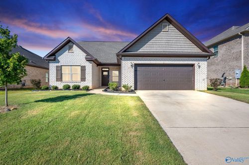 276 Holt St, Meridianville, AL, 35759-3101 | Card Image