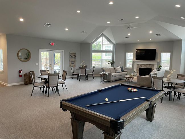 403 Sandy Circle, House other with 3 bedrooms, 2 bathrooms and null parking in Pewaukee WI | Image 30
