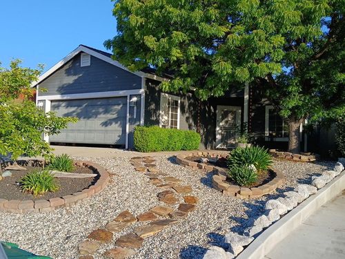 583 Springer Dr, Redding, CA, 96003-4564 | Card Image