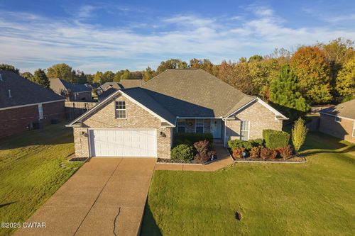 23 Spindrift Dr, Jackson, TN, 38305-5986 | Card Image