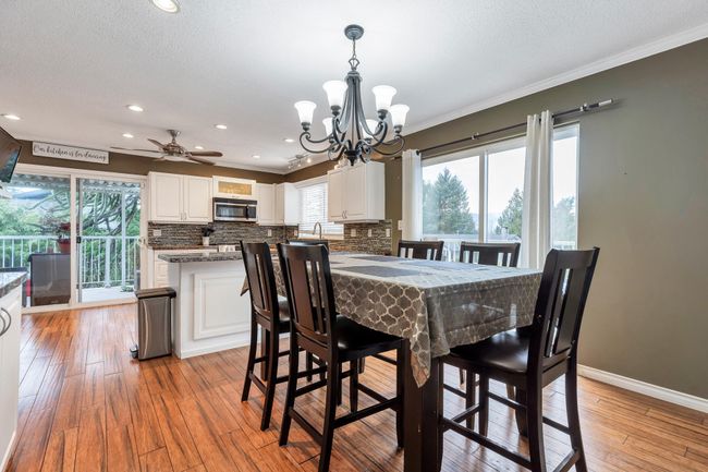 22756 Reid Avenue, House other with 5 bedrooms, 2 bathrooms and 6 parking in Maple Ridge BC | Image 6
