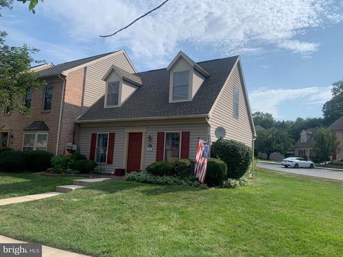 1231 Timber View Dr, Mechanicsburg, PA, 17050-9147 | Card Image