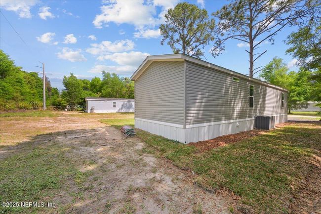 121 Possum Walk Rd, House other with 2 bedrooms, 2 bathrooms and null parking in SATSUMA FL | Image 4