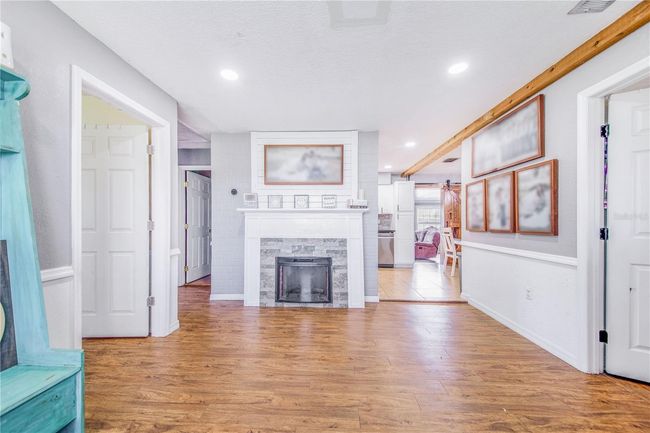 498 W 7 Th St, House other with 4 bedrooms, 2 bathrooms and null parking in FROSTPROOF FL | Image 6