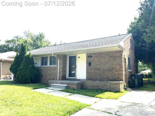 24020 Condon St, Oak Park, MI, 48237-2172 | Card Image