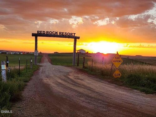 5490 Care Free Avenue, Glen Ullin, ND, 58631 | Card Image