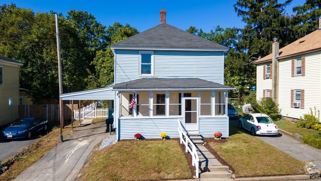 Main St, Clinton, MA 01510