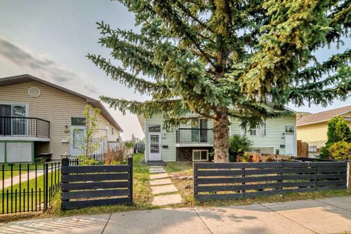 553 Macewan Dr Nw, Calgary, AB, T3K3A4 | Card Image