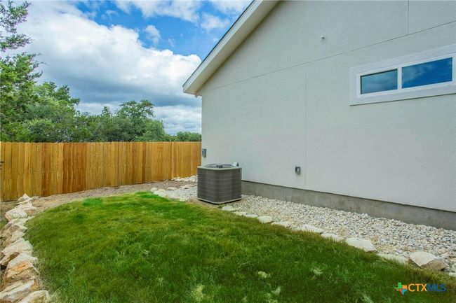 645 Jonquil Dr, House other with 3 bedrooms, 2 bathrooms and null parking in Spring Branch TX | Image 26