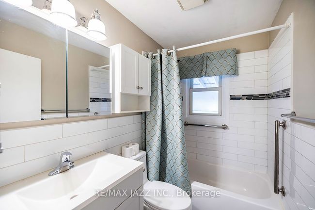 452 Harden St, House other with 2 bedrooms, 2 bathrooms and 2 parking in Cobourg ON | Image 5
