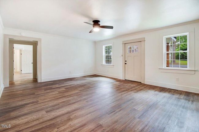 Family Room | Image 8