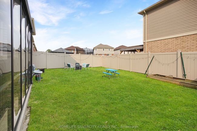 13 Minna Trail, House other with 6 bedrooms, 4 bathrooms and 4 parking in Brampton ON | Image 36