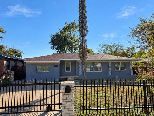 2320 Prichard Ln, Dallas, TX, 75227-8732 | Card Image