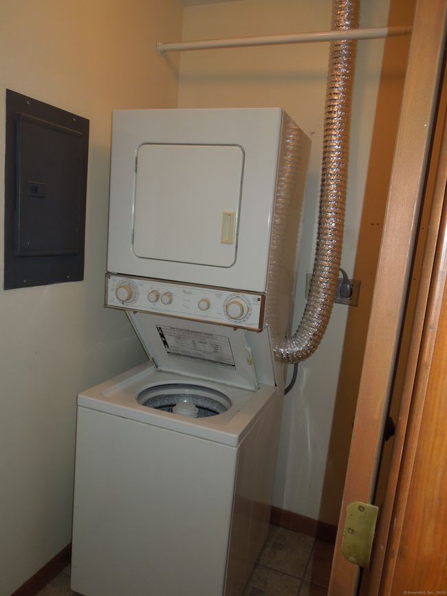 UNIT-9B - 3370 Madison Ave, Condo with 1 bedrooms, 2 bathrooms and 2 parking in Bridgeport CT | Image 16