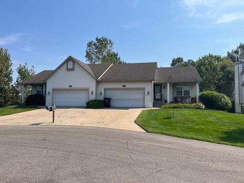 3590 Twin Oaks Lane, Park Twp, MI, 49424 | Card Image