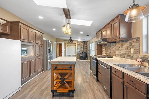 27 Bosque, Questa, NM, 87556 | Card Image