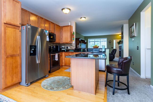 179 Center Blvd, Condo with 2 bedrooms, 3 bathrooms and null parking in Wixom MI | Image 11