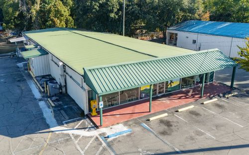 511 Ohio Ave S, Live Oak, FL, 32064-3201 | Card Image