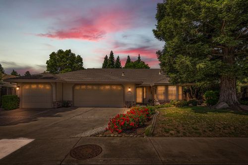 2460 Stabler Ln, Yuba City, CA, 95993-1103 | Card Image